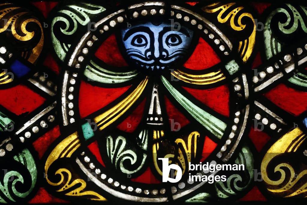 Oeuvre Notre-Dame Museum, Stained glass window, Ornemental borders, 12 th century, Strasbourg, France (photo)