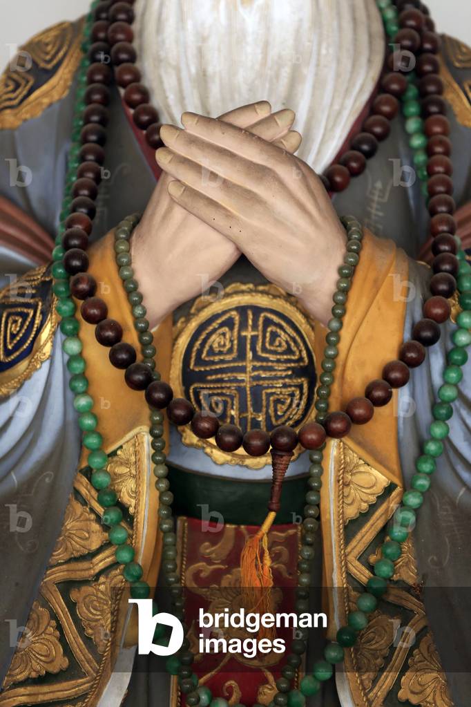 Thian Hock Keng Temple. Confucius ( Kong Zi Gong ) : Chinese teacher, editor, politician, and philosopher. Singapore