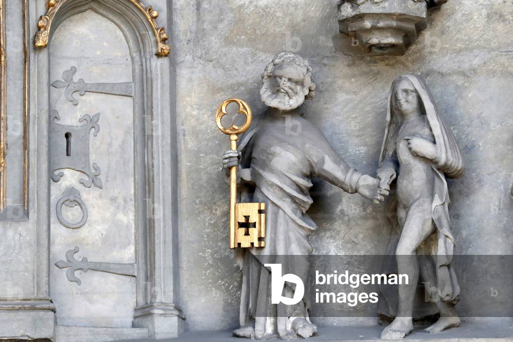 St Nicholas Cathedral, Tympan, the Last Judgement end of 14 th century, Fribourg, Switzerland (photo)
