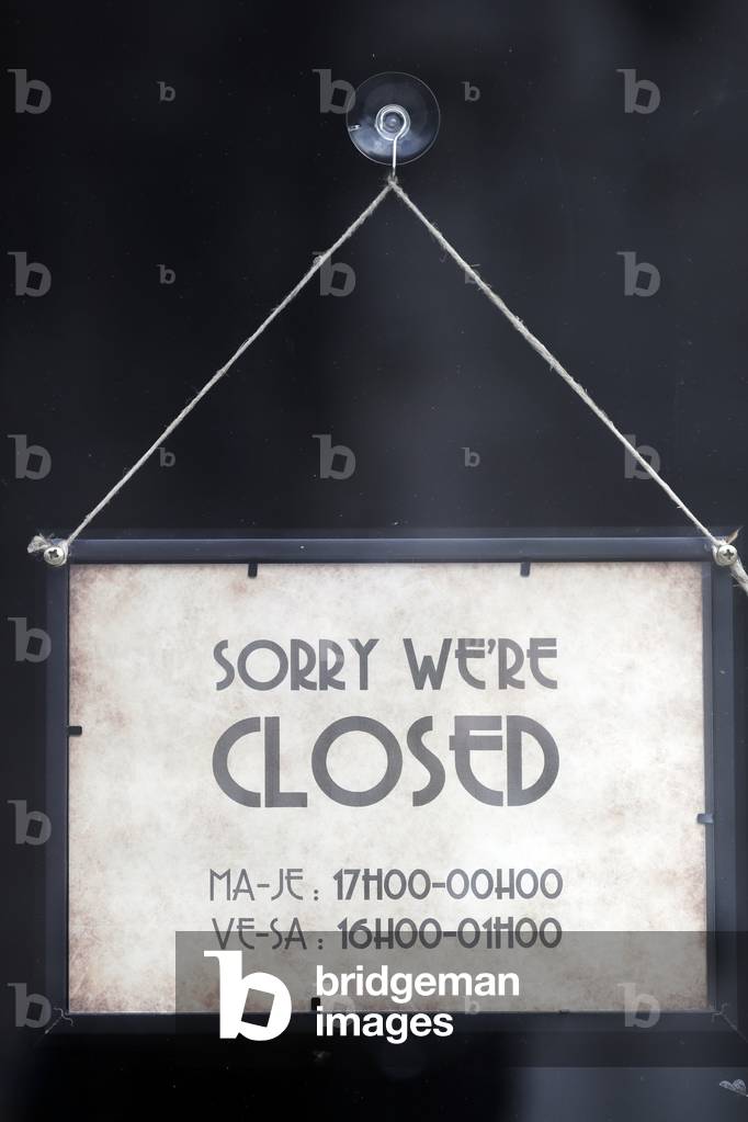 Shop closed sign.  Lausanne. Switzerland.