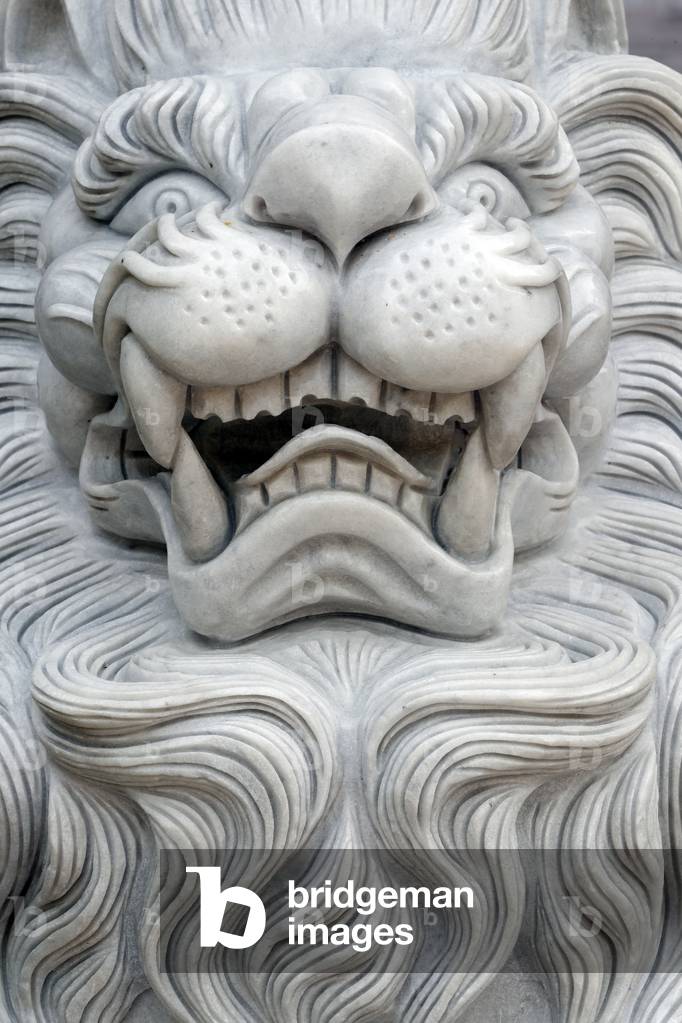 Tinh Xa Ngoc Chau Buddhist temple, Imperial guardian lion, Statue,  Chau Doc, Vietnam,  2018 (photo)