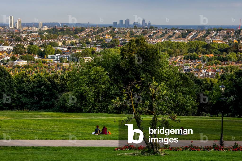 London seen from Alexandra Palace, UK, 2018 (photo)