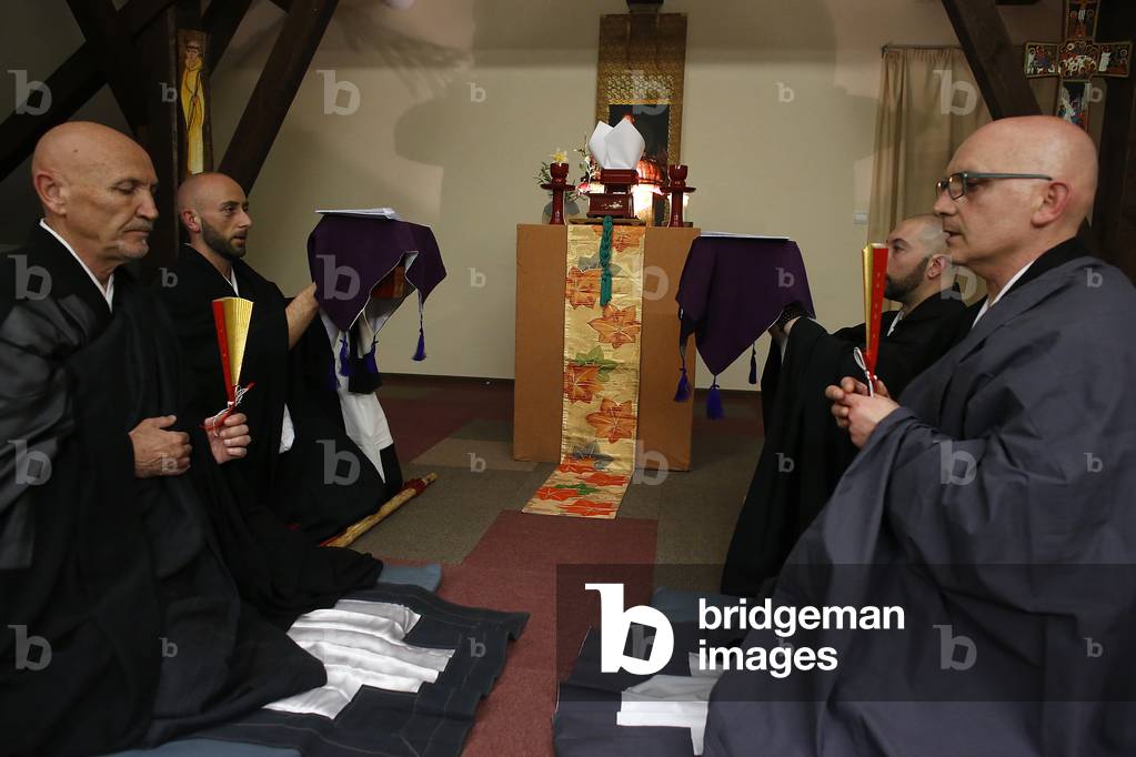 Zen sesshin (retreat) in Tamie, France, Hossen Shiki ceremony, 2019 (photo)