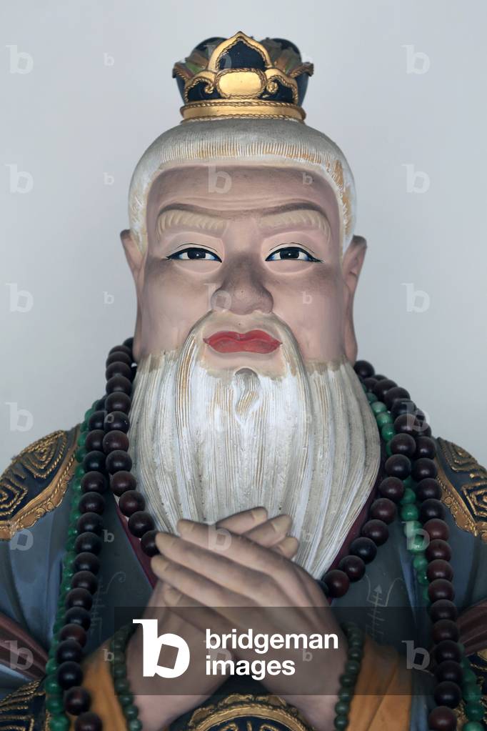 Thian Hock Keng Temple. Confucius ( Kong Zi Gong ) : Chinese teacher, editor, politician, and philosopher. Singapore