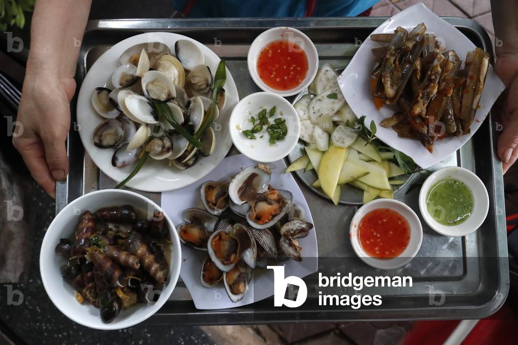 Street sea food restaurant, Quy Nhon, Vietnam (photo)