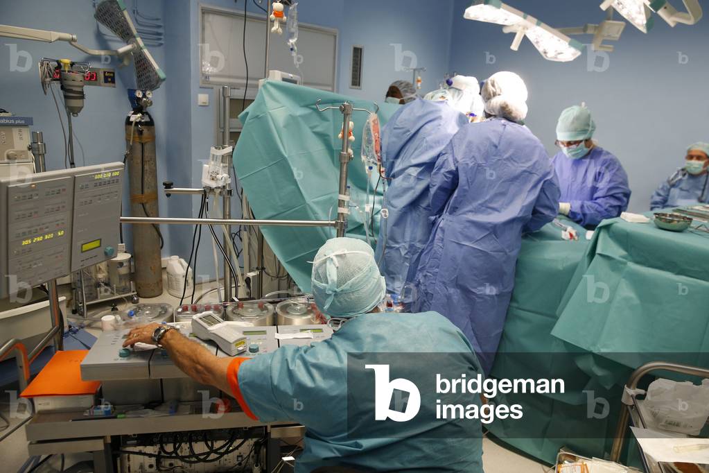 Brazzaville Hospital NGO la Chaine de l'Espoir Operating theater Cardiac surgery, Brazzaville, Congo-Brazzaville