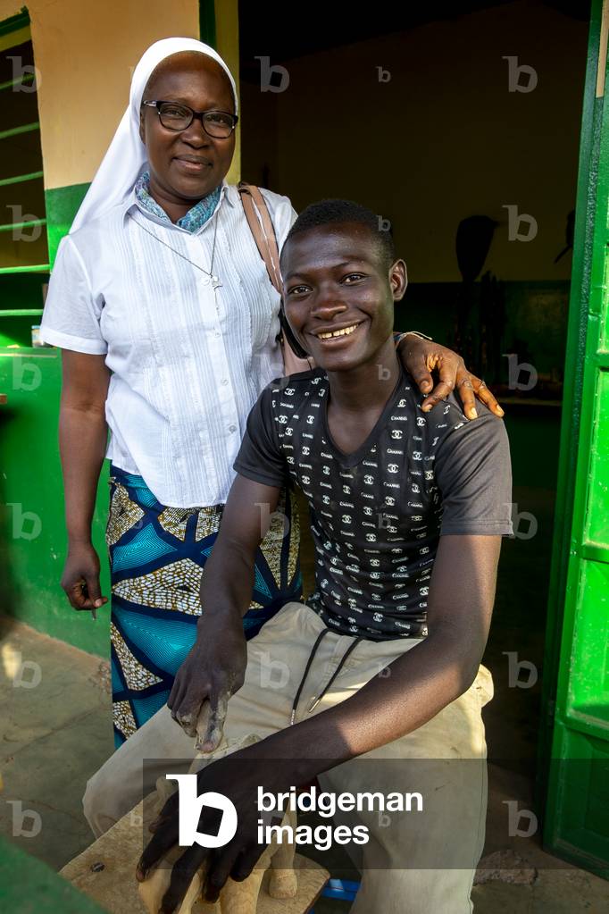 Young craftsman trained by a catholic NGO in Dapaong, Togo, 2019 (photo)