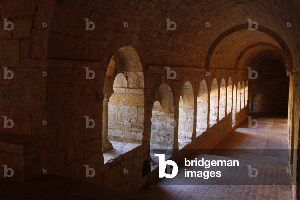 Thoronet abbey cloister, Thoronet, France