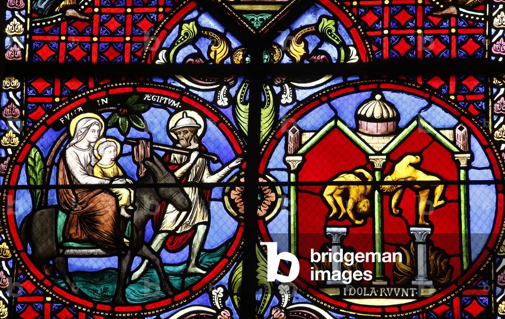 Notre-Dame du Port basilica, Clermont-Ferrand, Auvergne, France, Stained glass, The flight to Egypt (photo)
