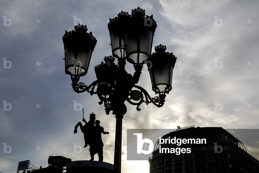 Lamps and Alexander the Great sculpted statue by Valentina Stevanovska in Skopje, Republic of Macedonia, 2018 (photo)