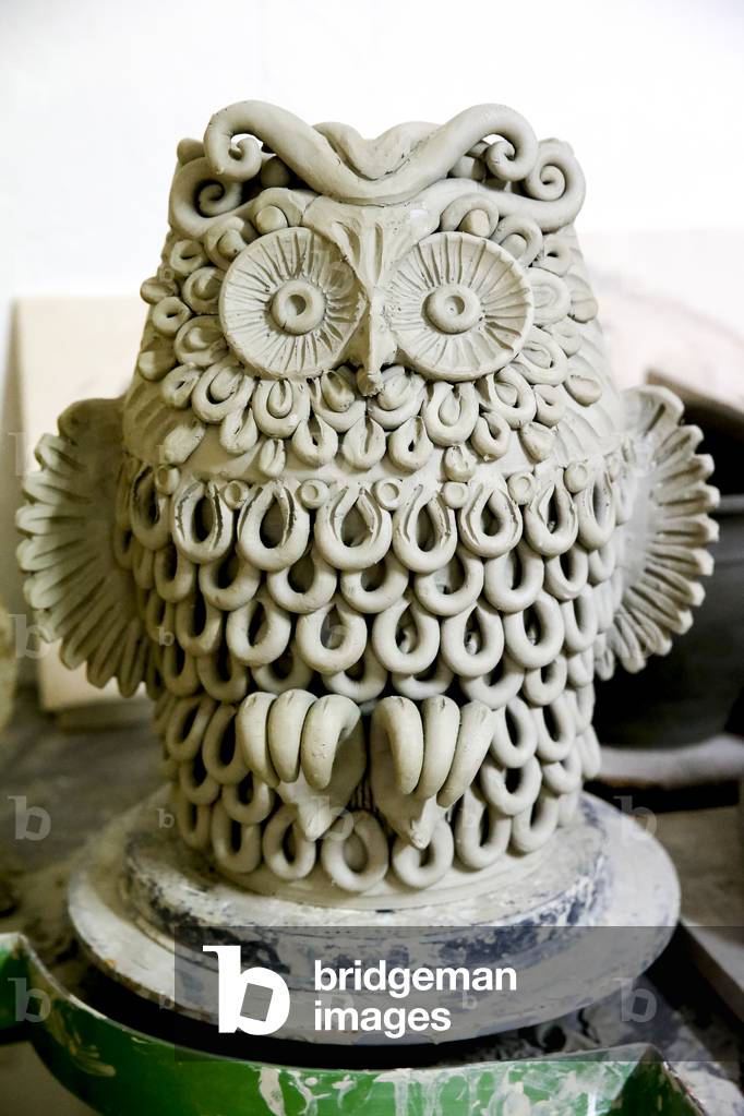 Pottery workshop in Tricase, Puglia, Italy Owl, (photo)