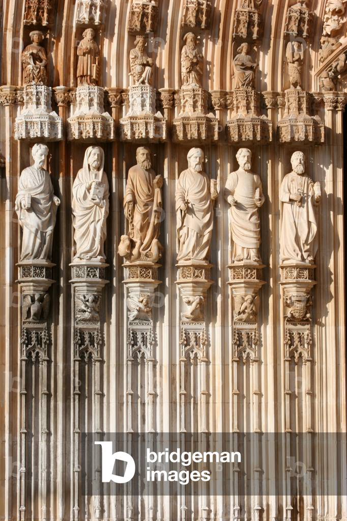Batalha monastery : Apostles Batalha Portugal