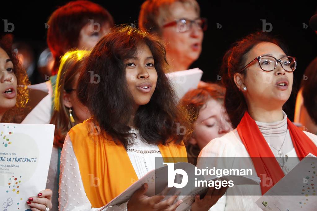 Protestant celebration at the Zenith of Strasbourg, Women choir, Gosepl, Strasbourg, France.