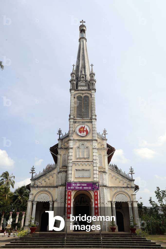 Built in 1929-1932, the Cai Be Catholic Church has the tallest bell tower of the Tien Giang Province, Cai be, Vietnam (photo)