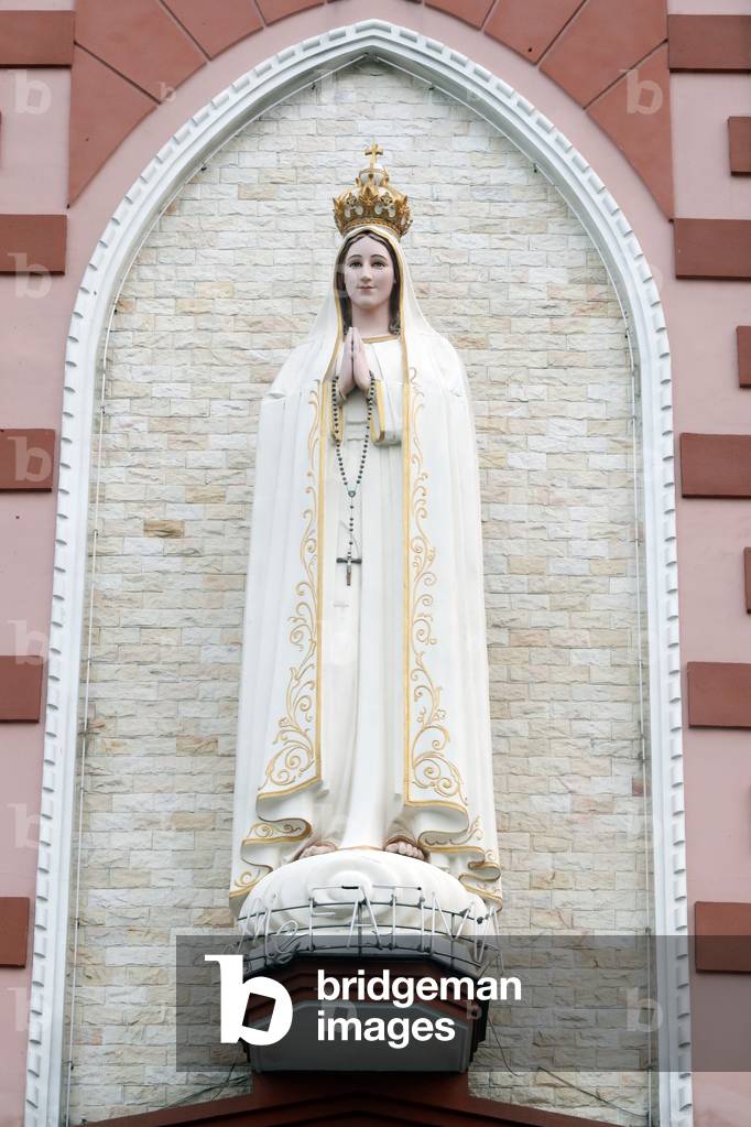 Our Lady of Fatima church,  Fatima Statue,  Ho Chi Minh City, Vietnam (photo)