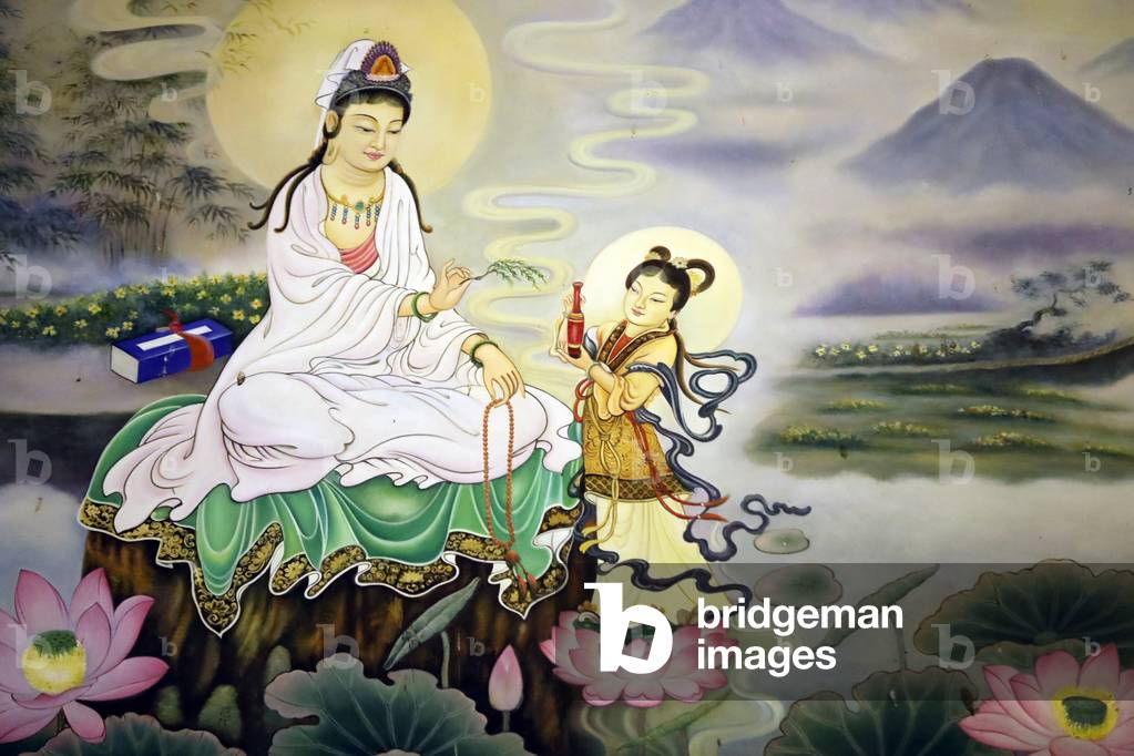 Thien Ung buddhist temple, Quan Am (Guan Yin), the Bodhisattva of Compassion (Goddess of Mercy), Quy Nhon, Vietnam, 2019 (photo)