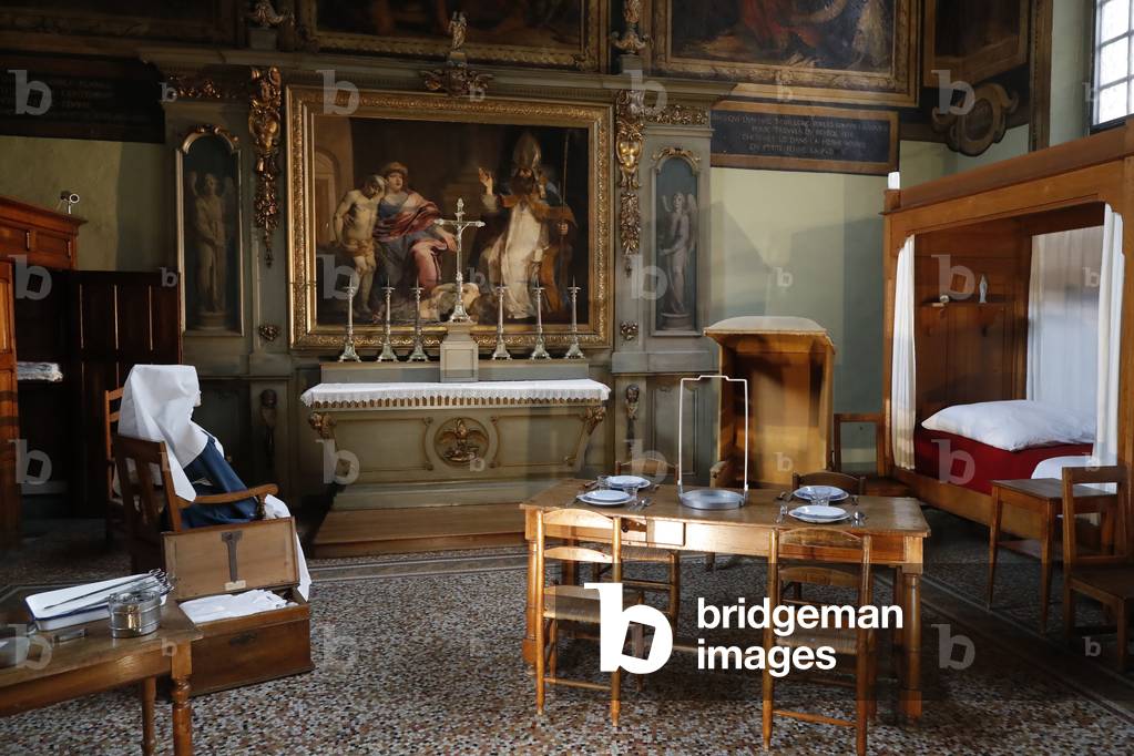 The Hospices de Beaune, hospital from 1443, Also called Hotel-Dieu, France (photo)