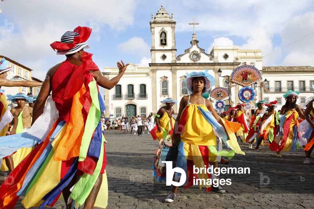 Brazil, Bahia, Salvador : Costume band at Salvador carniva
