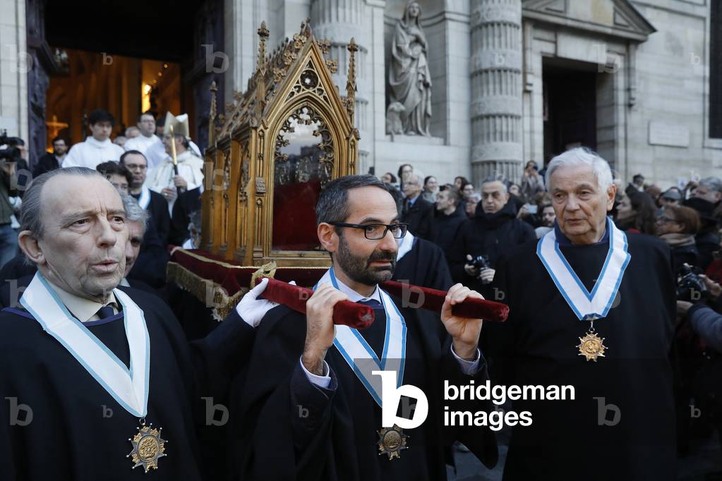 Feast of Ste Genevieve in Paris, France (photo)