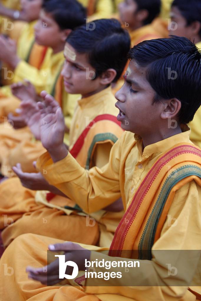 Brahmachari singing in Parmath, Rishikesh, Rishikesh, India