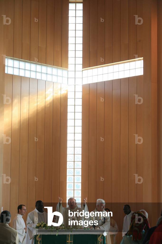 Mass for immigrants in Vernon, Vernon, France