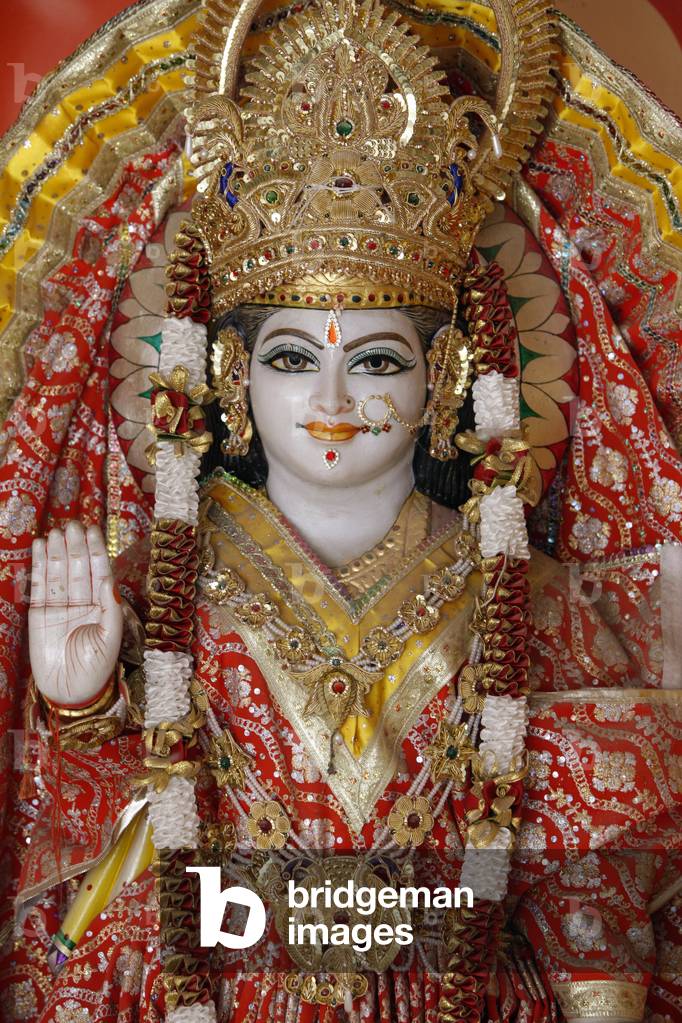 Lakshman (Ramas Bruder) Statue im Lakshman-Tempel in Rishikesh Rishikesh Indien