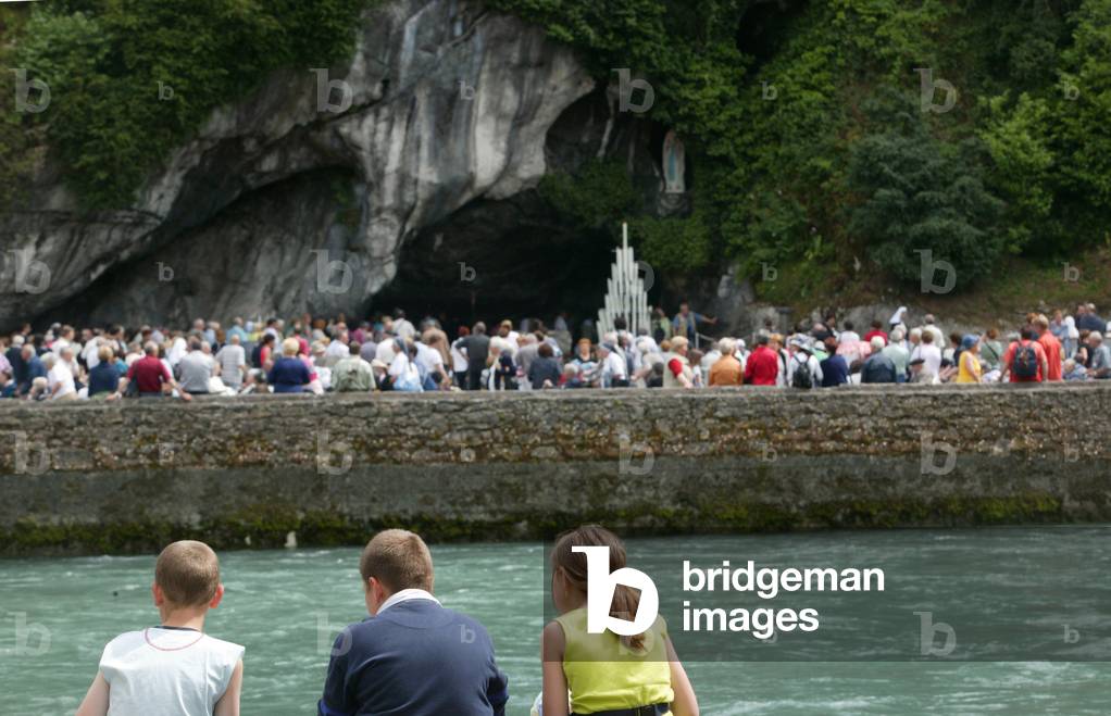 Lourdes sanctuary and the Gave de Pau river, Lourdes, France