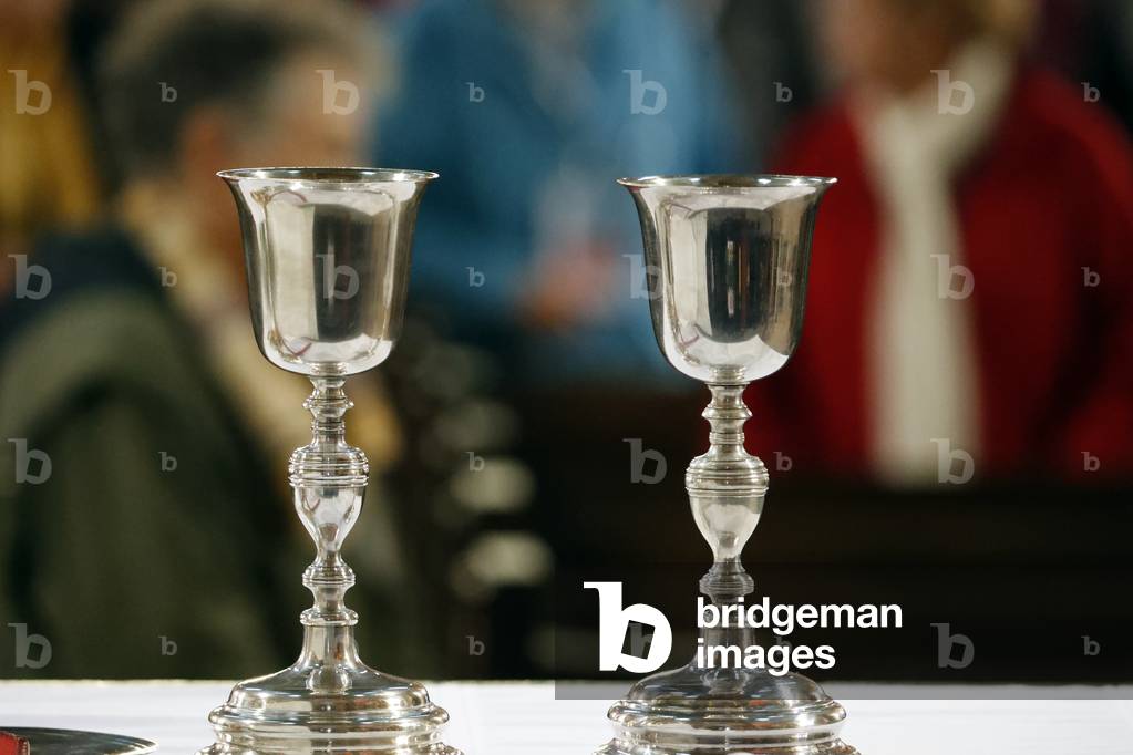 Saint-Pierre-le-Jeune Protestant Church, Protestant service, Holy communion, Strasbourg, France.