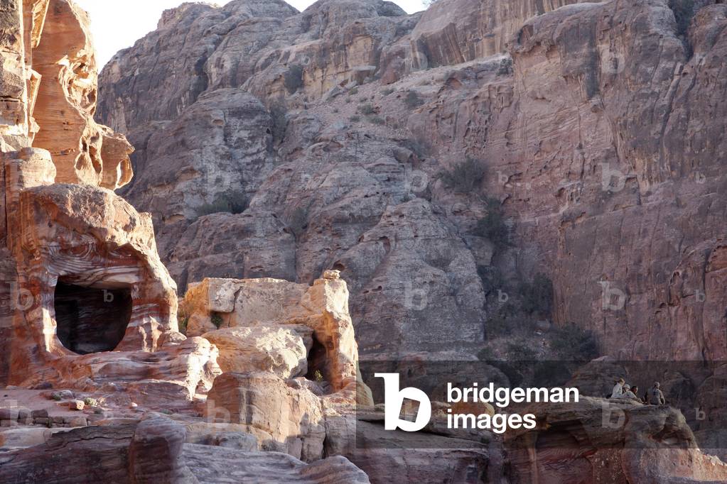 Petra archaelogical site : tourists, Petra, Jordanie