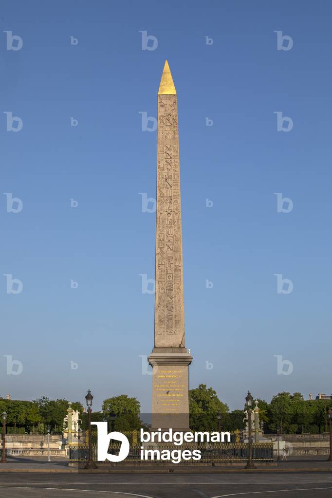 Place de la Concorde, Paris, France during the May 2020 lockdown, 2020 (photo)