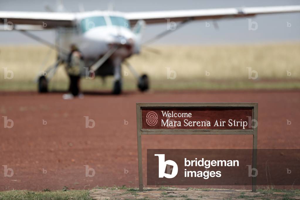 The Mara Serena air strip, Small planes bring tourists safaris, Masai Mara National Park, Kenya, 2019 (photo)