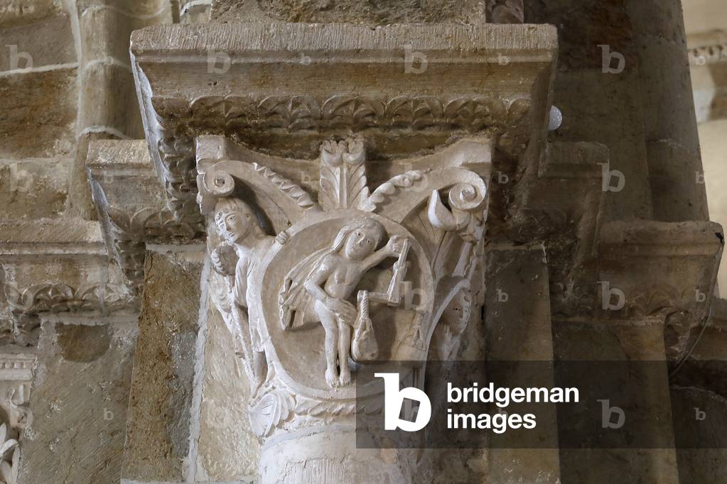 Saint Mary Magdalene basilica, Vezelay, France. Capital : the scales