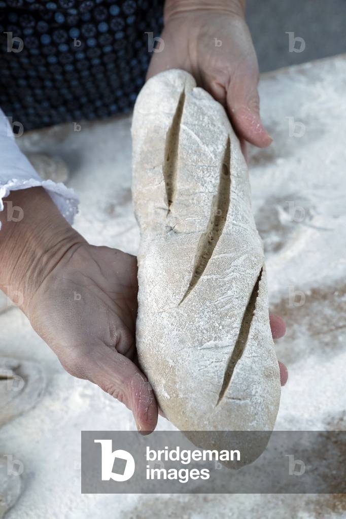 The agriculture fair (Comice Agricole) of Saint-Gervais-les-Bains, Baker making artisan bread (photo)