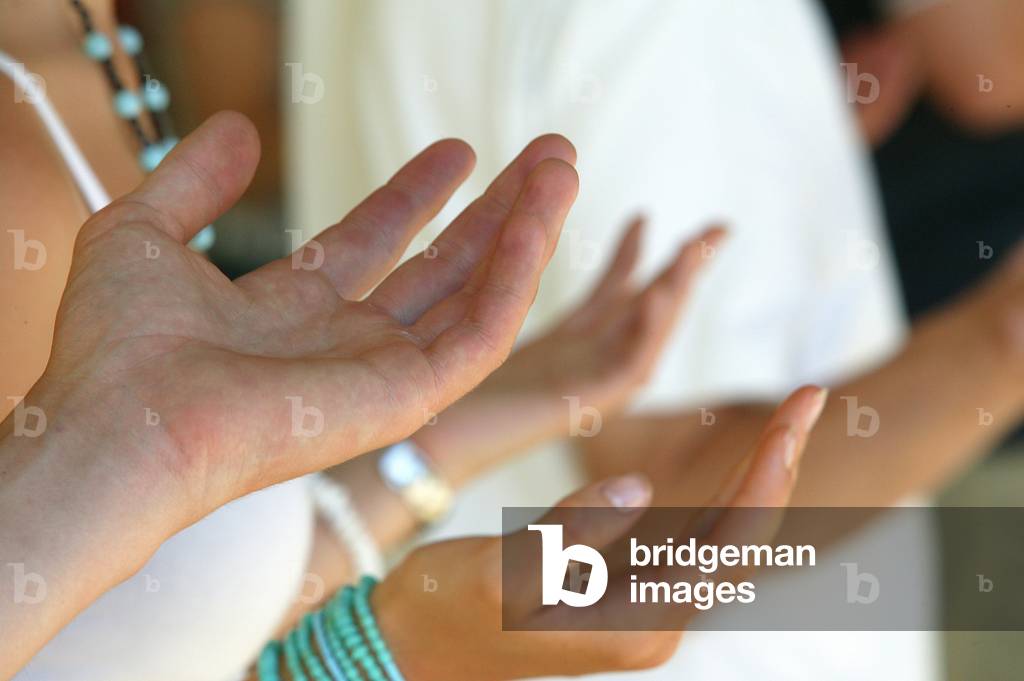 Gebetende Hände Paray le Monial France
