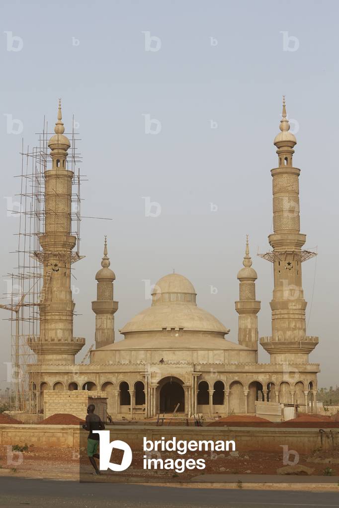 Thies, Thies, Senegal, le 4/3/2015 - New mosque building.