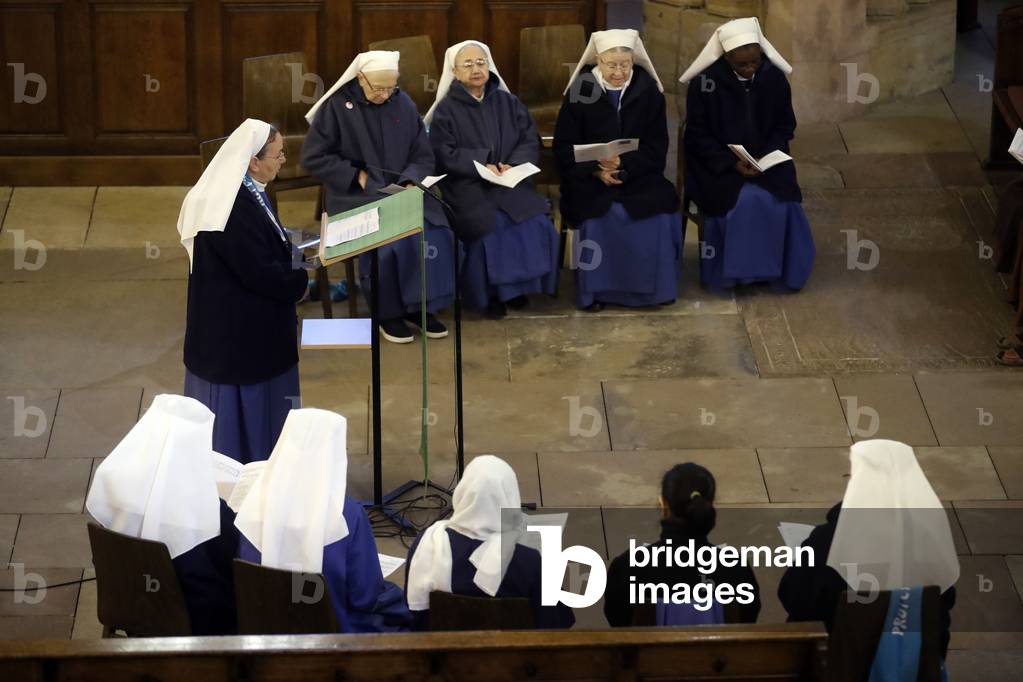 St Thomas protestant church, Protestant service, Strasbourg, France.