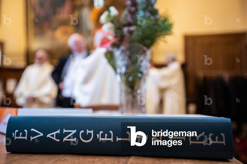 Ordination of Mgr Bruno Valentin in Saint Louis cathedral, Versailles, France, Sacristy, 2019 (photo)