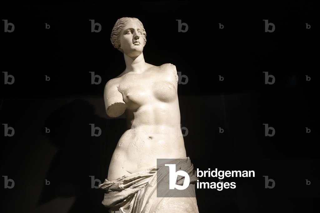 Copy of a statue in the Louvre station of the Paris subway, France