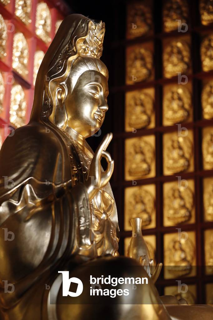 Khai Doan King Honored Pagoda, Quan Am (Guan Yin), the Bodhisattva of Compassion (Goddess of Mercy), Buon Me Thuot, France, 2019 (photo)