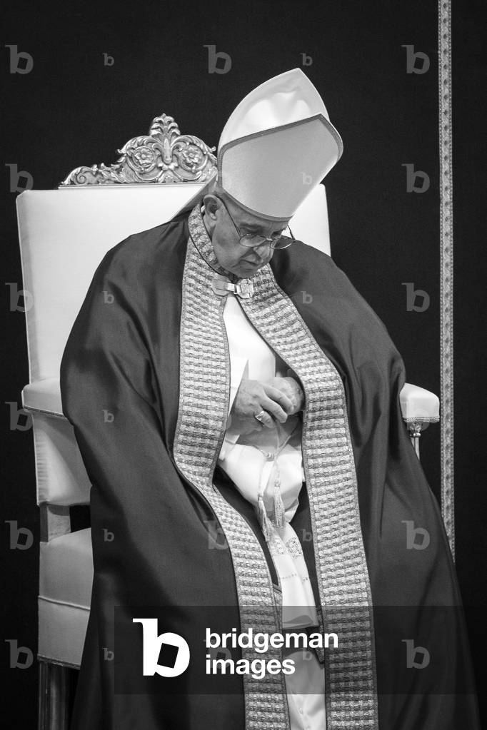 Pope Francis leads a mass for the celebration of the Sacrament of Penance in St Peter's basilica at the Vatican, , 2019 (photo)
