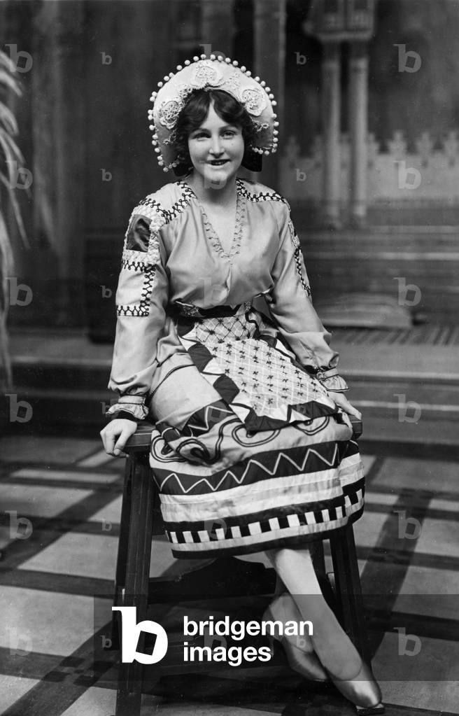 Fay Compton as Cissie in ' The Cinema Star '