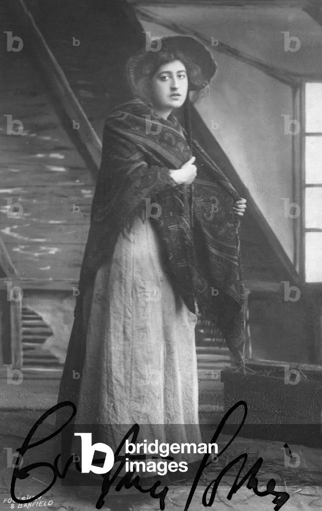 Constance Collier, born Laura Constance Hardie, as 'Nancy Sykes' in 'Oliver Twist', 1905