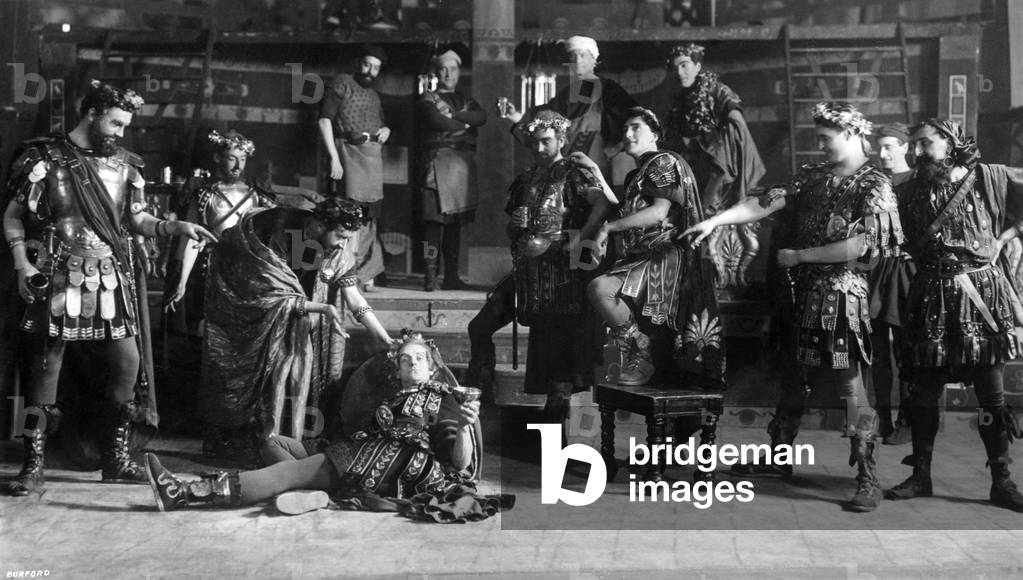 Antony & Cleopatra with Herbert Beerbohm Tree as Mark Antony, Lyn Harding as Domitius Enorbarbus, Norman Forbes as Lepidus, Basil Gill as Octavius, Julian L'Estrange as Sextus Pompeius and Herbert Grimwood as Menas