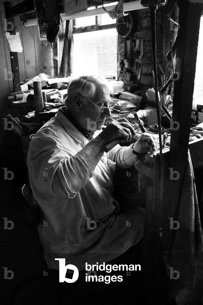 Tom Allcott Jobbing Jeweller Birmingham, UK (b/w photo)