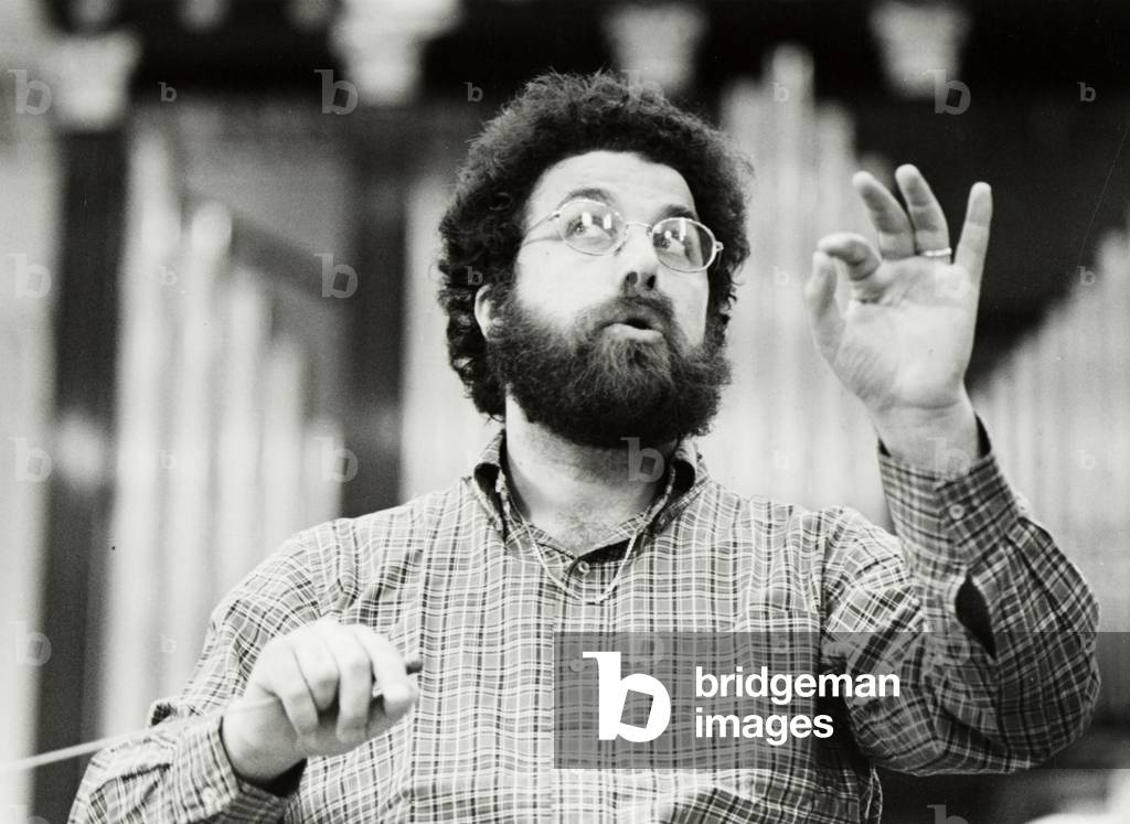 Giuseppe Sinopoli conducting in