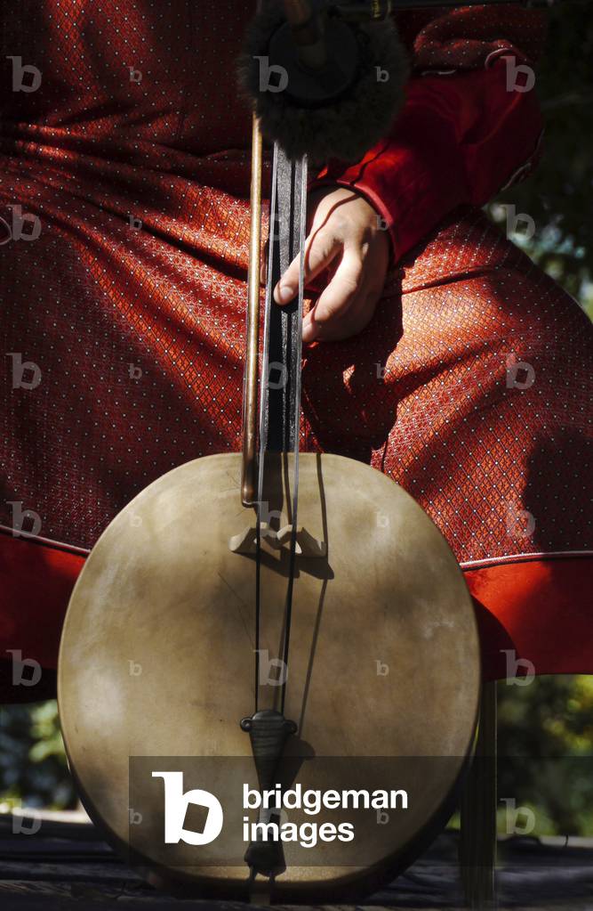 Ts Tsogtgerel with morin-kurr