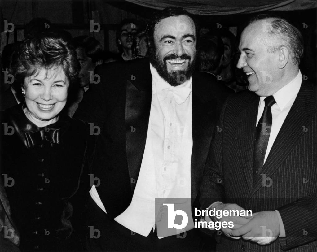 Luciano Pavarotti with Raissa