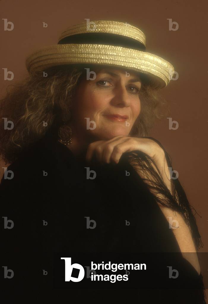 Iona Brown - portrait