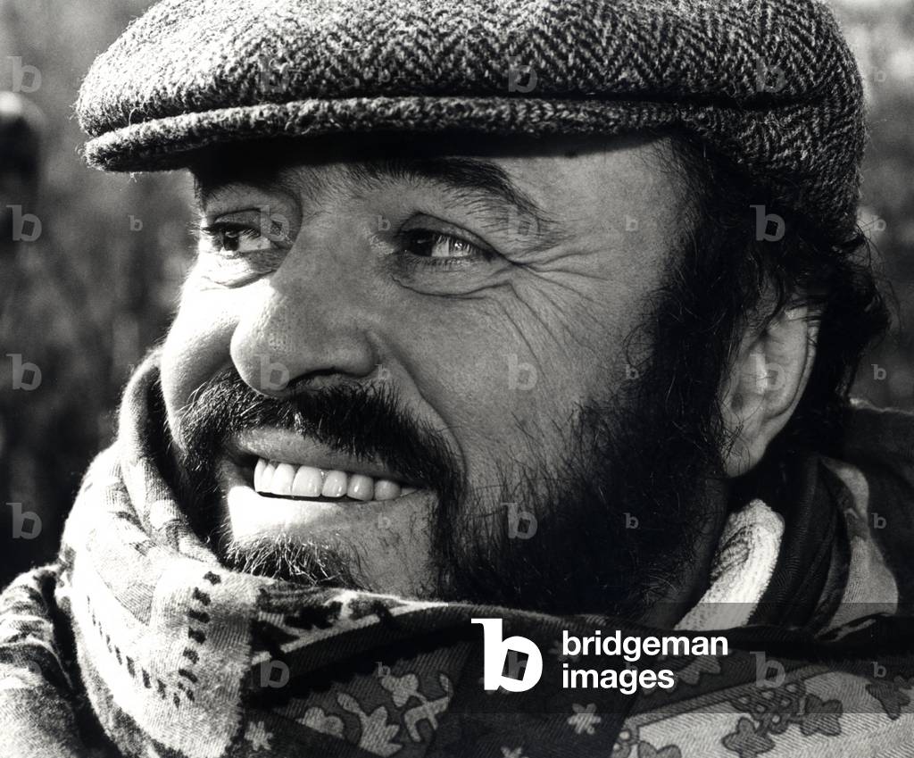 Luciano Pavarotti photographed in