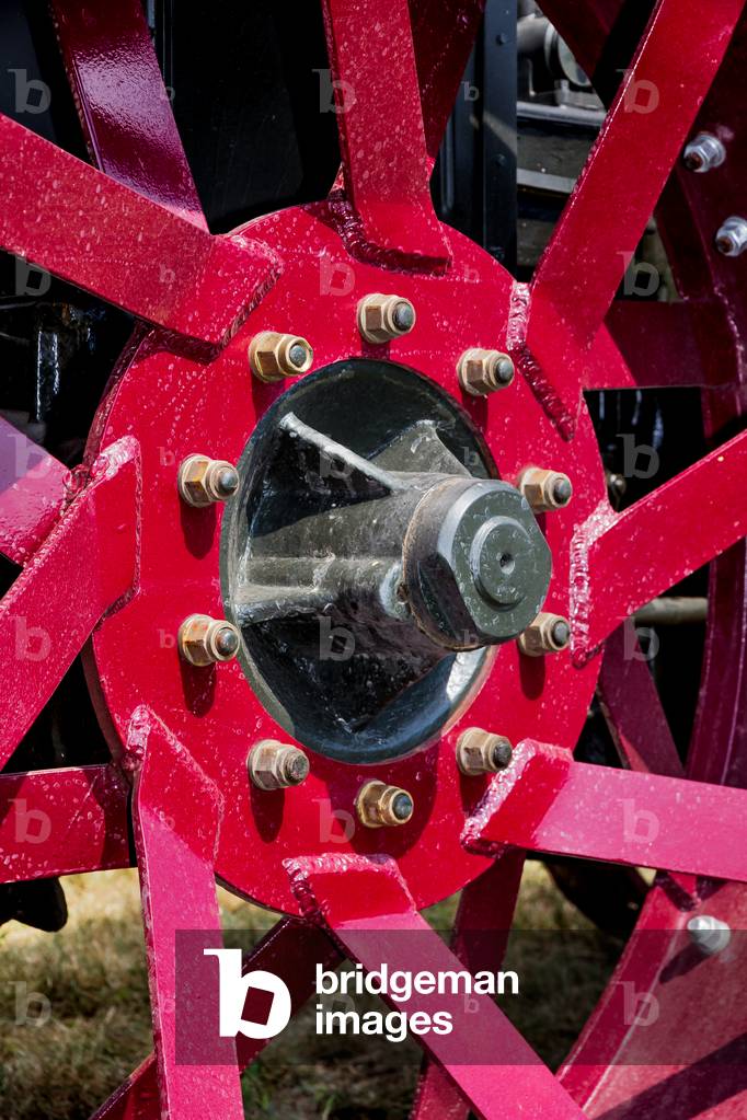Old tractor -  HSCS (Hofherr - Schrantz - Clayton - Shuttleworth)Model K44-48, 1938 (photo)
